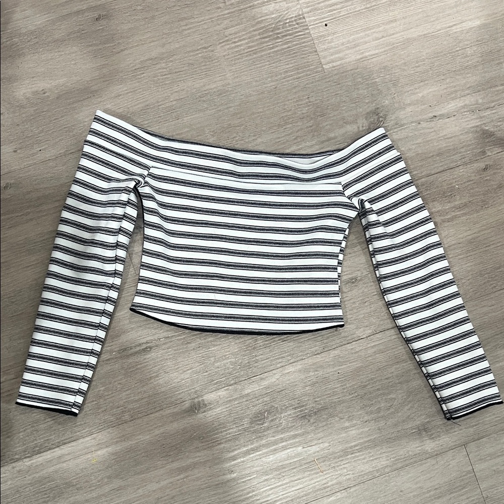 Zara Striped Off-Shoulder Cropped Women's‎ Long Sleeve Top, Size Small